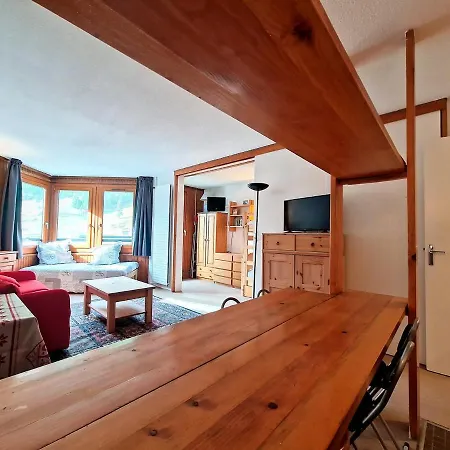 Confortable A La Daille, Ski-in Ski-out, Balcon Sud, 4 Pers., Proche Commerces Et Navettes - Fr-1-518-136 * Val-d'Isere